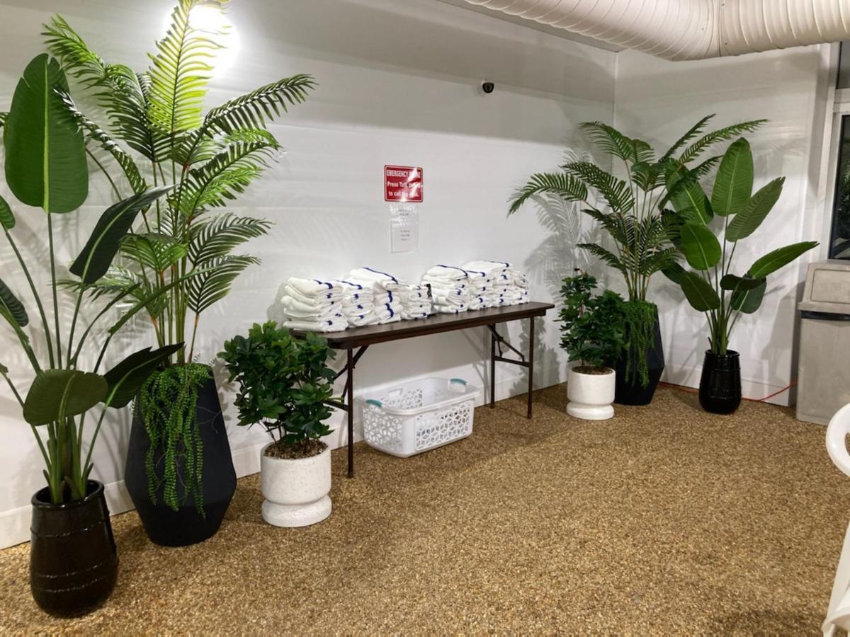 Quality Inn & Suites Bellville - Mansfield Экстерьер фото